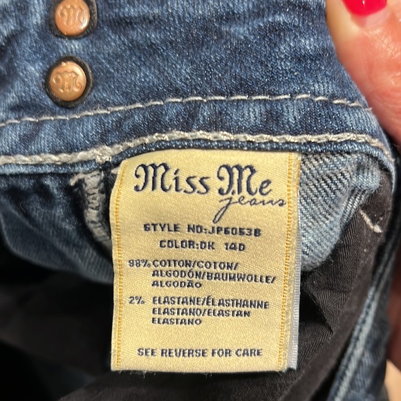 Miss Me Boot Cut Flap Pocket Jeans w/Black & Silver Lace embellishments, Size 31 - Picture 10 of 14